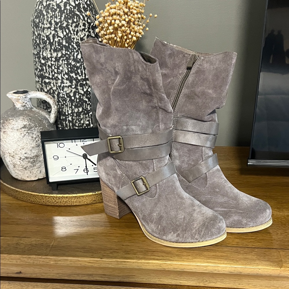 Sbicca Taupe Heeled Boots with Buckle Detail